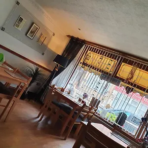 Bed & Breakfast Golden Sands Hotel - St Chad'S Road